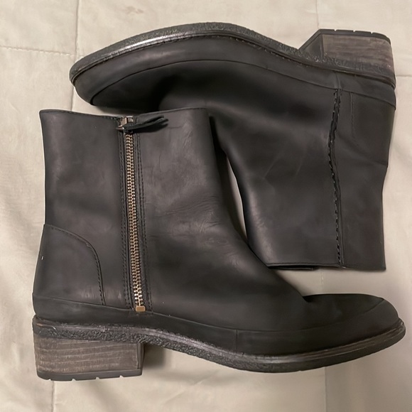 Sperry Seaport Storm black leather boots Women’s Size 9 *Very nice condition* - Picture 7 of 12